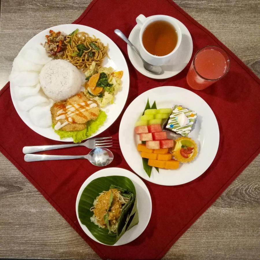 Green Red Hotel Syariah Jombang Eksteriør billede